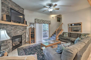 Carnelian Bay Home with Hot Tub Near Tahoe Skiing